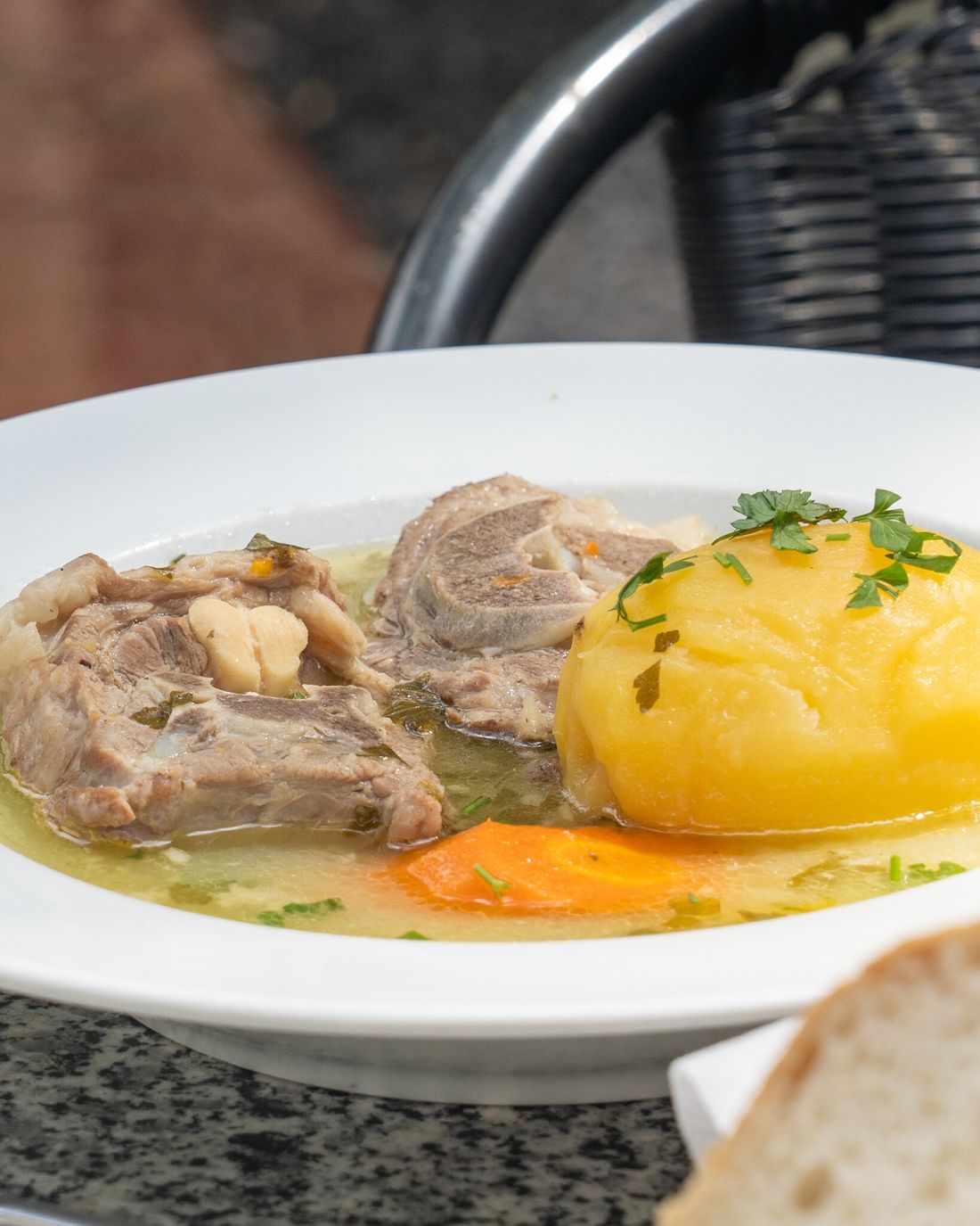 Paça Çorbası im KENT Restaurant Wien